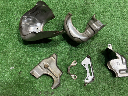 ฝาครอบกันความร้อนเทอร์โบ 44031AC091 44031AC120 SUBARU LEGACY