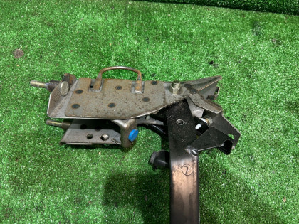 แป้นเหยียบ SUBARU LEGACY OEM 36015AE010 36013AE070 36011AE000 BE5 1999 BLACK 47A, 88H