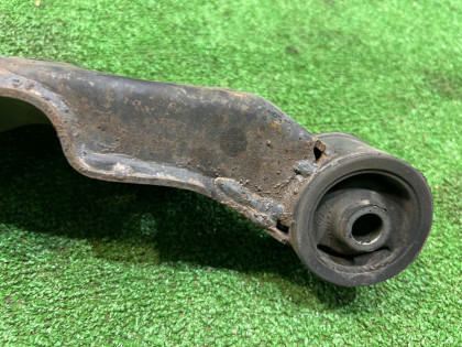 ยางแท่นเฟืองท้าย SUBARU LANCASTER OEM 41310AE002 BHE BH9 BH5 1998 EJ254 AT