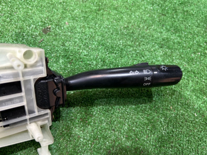 Mando de columna de dirección SUBARU LANCASTER OEM 83111AE020 BHE BH9 1998 EJ254 AT