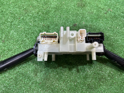 Mando de columna de dirección SUBARU LANCASTER OEM 83111AE020 BHE BH9 1998 EJ254 AT
