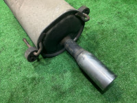 Panela de escape SUBARU LANCASTER OEM 44300AE120 BH9 1998 EJ254 AT