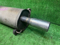 Panela de escape SUBARU LANCASTER OEM 44300AE120 BH9 1998 EJ254 AT