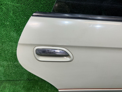 ประตูหลังขวา SUBARU LANCASTER OEM 60400AE420 BHE BH9 1998 BEIGE 8L5