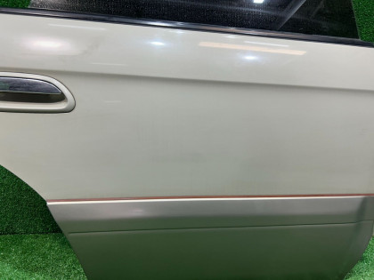 ประตูหลังขวา SUBARU LANCASTER OEM 60400AE420 BHE BH9 1998 BEIGE 8L5