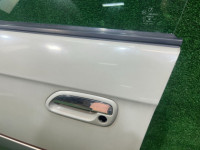 Puerta delantera izquierda SUBARU LANCASTER OEM 60009AE050 BHE BH9 1998 BEIGE 8L5