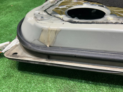Porta dianteira direita SUBARU LANCASTER OEM 60009AE040 BHE BH9 1998 BEIGE 8L5