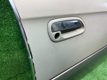 Porta dianteira direita SUBARU LANCASTER OEM 60009AE040 BHE BH9 1998 BEIGE 8L5