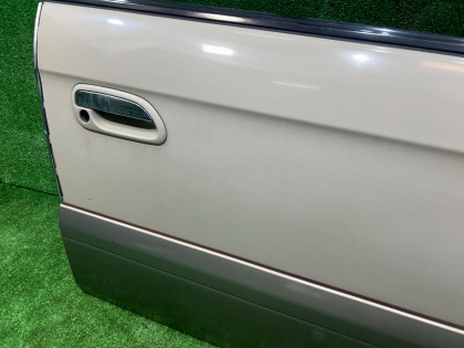 Porta dianteira direita SUBARU LANCASTER OEM 60009AE040 BHE BH9 1998 BEIGE 8L5