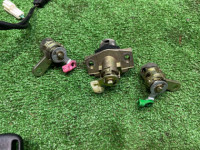 สวิตช์กุญแจสตาร์ท комплект SUBARU LANCASTER OEM 57491AE541 BHE BH9 BH5 1998 BEIGE 8L5