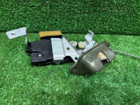 Cerradura del portón SUBARU LANCASTER OEM 60319FA200 BH9 1998 BEIGE 8L5