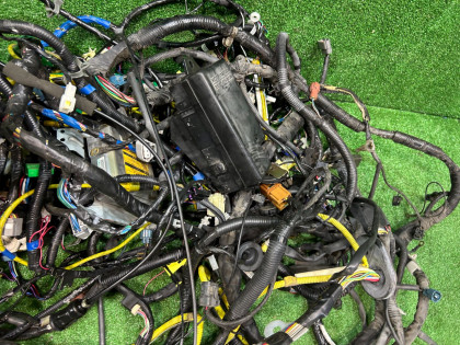 线束 SUBARU LANCASTER OEM 81200AE540 81401AE420 81500AE940 BH9 1998 EJ254 AT