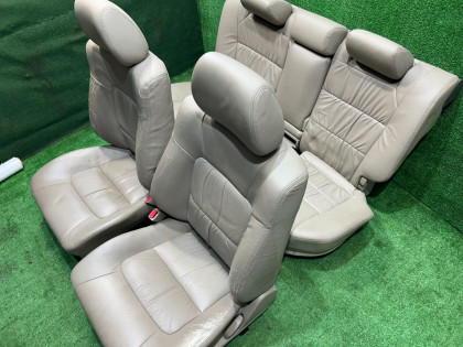 座椅总成 Кожа SUBARU LANCASTER OEM 64010AE800GE 64010AE810GE 64221AE250GE 64231AE260GE BHE BH9 BH5 1998 BEIGE 8L5