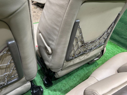 座椅总成 Кожа SUBARU LANCASTER OEM 64010AE800GE 64010AE810GE 64221AE250GE 64231AE260GE BHE BH9 BH5 1998 BEIGE 8L5