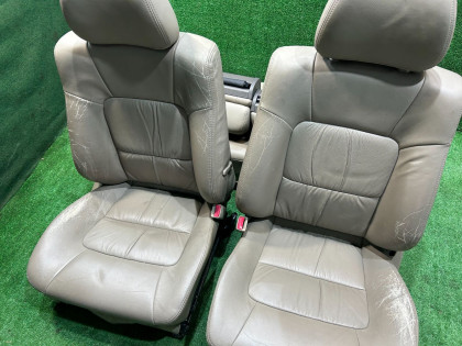 座椅总成 Кожа SUBARU LANCASTER OEM 64010AE800GE 64010AE810GE 64221AE250GE 64231AE260GE BHE BH9 BH5 1998 BEIGE 8L5