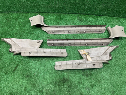 门槛饰条 SUBARU LANCASTER OEM 94060AE000GE 94060AE010GE 94061AE000GE 94061AE010GE BH9 1998 BEIGE 8L5