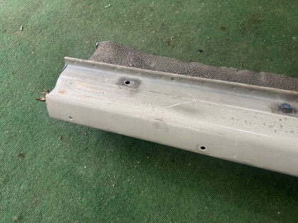 右サイドシル SUBARU LANCASTER OEM 51415AE021 BHE BH9 1998 BEIGE 8L5
