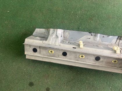 右サイドシル SUBARU LANCASTER OEM 51415AE021 BHE BH9 1998 BEIGE 8L5