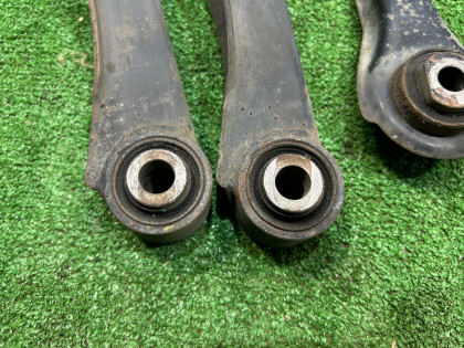 Rear control arms SUBARU LANCASTER OEM 20250AE030 20250AE050 20250AE010 20250AE000 BHE BH9 1998 EJ254 AT