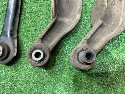 Rear control arms SUBARU LANCASTER OEM 20250AE030 20250AE050 20250AE010 20250AE000 BHE BH9 1998 EJ254 AT