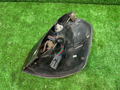 ไฟท้ายซ้าย SUBARU LANCASTER OEM 84201AE090 84201AE091 BH9 1998