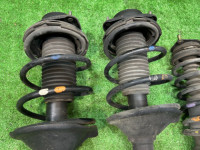 โช้คอัพ SUBARU LANCASTER OEM 20310AE150 20310AE140 20330AE100 20365AE021 BHE BH9 1998 EJ254 AT
