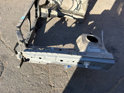 แผงหน้าหม้อน้ำ SUBARU LANCASTER OEM 53060AE001, 53020AE081, 53020AE091, 53040AE000, 53060AE051 BHE BH9 BH5 BE5 BE9 1998 BEIGE 8L5
