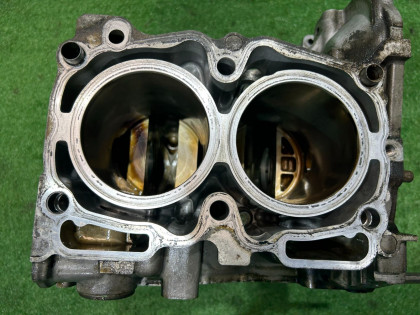 Cylinder block SUBARU LEGACY OEM 11008AA270 BE5 1999 EJ208 MT5