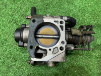 Throttle body SUBARU LEGACY OEM 16114AA803 BE5 1999 EJ208 MT5