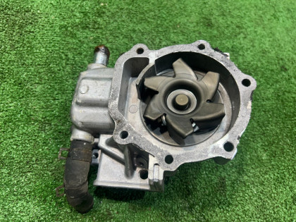 水泵 SUBARU LEGACY OEM X2111AA082 BE5 1999 EJ208 MT5