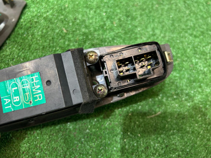 车窗控制模块 SUBARU LANCASTER OEM 83071AE080, 83071AE040 BHE BH9 2001 EZ30 AT
