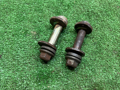 น็อตปรับศูนย์ล้อหลัง SUBARU LANCASTER OEM 901700122 BHE BH9 BH5 BE5 BE9 BEE 2001 EZ30 AT