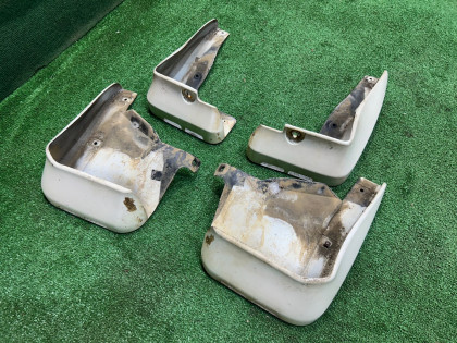บังโคลนอ่อน SUBARU LANCASTER OEM J1017AE122LG J1017AE123LG J1017AE125LG J1017AE126LG BHE 2001 WHITE 07C, 081