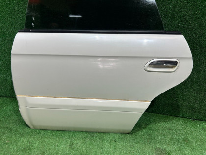 Left rear door SUBARU LANCASTER OEM 60400AE430 BHE BH9 2001 WHITE 07C, 081