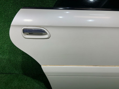 右リアドア SUBARU LANCASTER OEM 60400AE420 BHE BH9 2001 WHITE 07C, 081