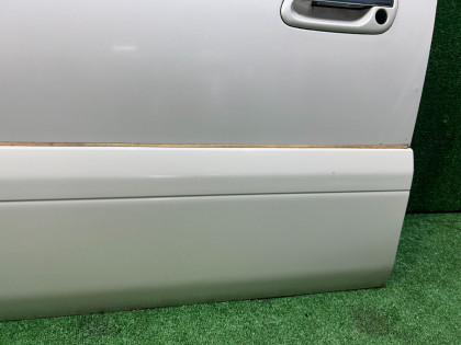 左前门 SUBARU LANCASTER OEM 60009AE050 BHE BH9 2001 WHITE 07C, 081
