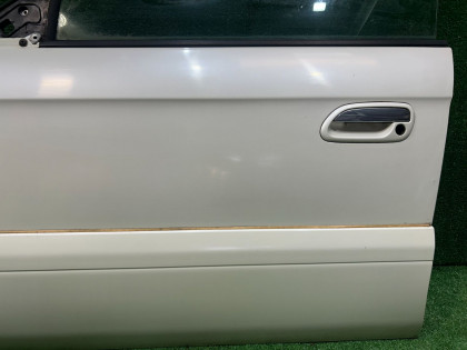 左前门 SUBARU LANCASTER OEM 60009AE050 BHE BH9 2001 WHITE 07C, 081