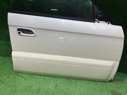 Porta dianteira direita SUBARU LANCASTER OEM 60009AE040 BHE BH9 2001 WHITE 07C, 081
