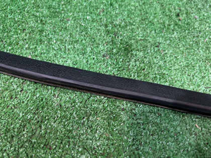 แผ่นกันโคลนซุ้มล้อขวา SUBARU LANCASTER OEM 91022AE000 BHE BH9 2001 WHITE 07C, 081
