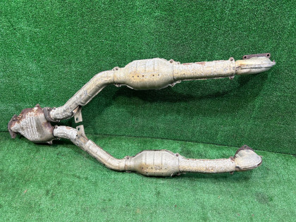 ท่อร่วมไอเสีย 44101AE050, 44101AE040 SUBARU LANCASTER