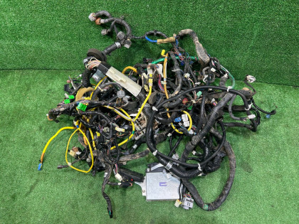 ชุดสายไฟ под СВАП SUBARU LANCASTER OEM 81401AE760, 81501AE170 BHE 2001 EZ30 AT