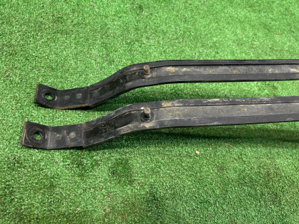 Fuel tank straps SUBARU LANCASTER OEM 42017AE010 42017AE000 BH9 BHE BH5 2001 EZ30 AT