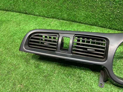 กรอบมาตรวัด SUBARU LANCASTER OEM 66180AE000 BHE BH9 BH5 BE5 BE9 BEE 2001 WHITE 07C, 081