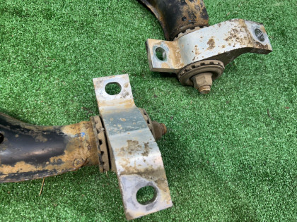 Front control arms SUBARU LANCASTER OEM 20202AE000, 20202AE010, 20201FC100, 20201FC110 BHE BH9 2001 EZ30 AT