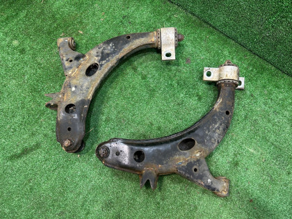 Front control arms SUBARU LANCASTER OEM 20202AE000, 20202AE010, 20201FC100, 20201FC110 BHE BH9 2001 EZ30 AT