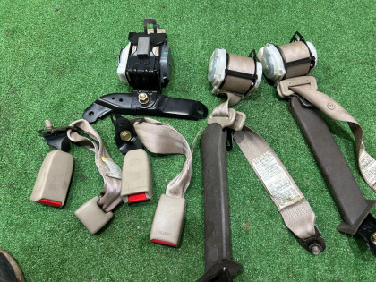 Ремни безопасности задние SUBARU LANCASTER OEM 64660AE000GE 64660AE010GE BHE BH9 2001 WHITE 07C, 081