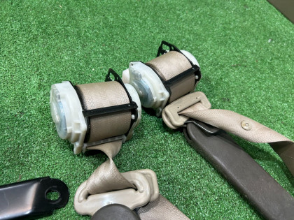 Ремни безопасности задние SUBARU LANCASTER OEM 64660AE000GE 64660AE010GE BHE BH9 2001 WHITE 07C, 081