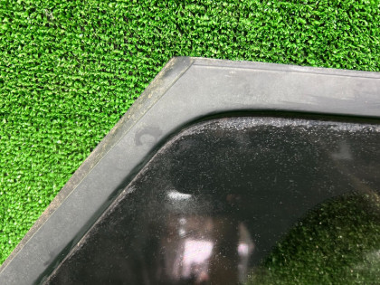 右后侧窗玻璃 целый молдинг SUBARU LANCASTER OEM 65210AE000NB BHE BH9 BH5 2001
