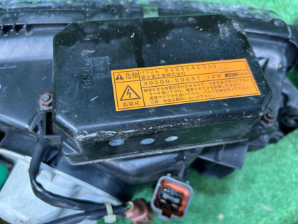 ไฟหน้า Ксенон SUBARU LANCASTER OEM 84001AE300, 84001AE310 BHE BH9 BH5 BE5 BE9 BEE 2001