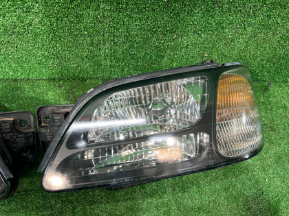ไฟหน้า Ксенон SUBARU LANCASTER OEM 84001AE300, 84001AE310 BHE BH9 BH5 BE5 BE9 BEE 2001